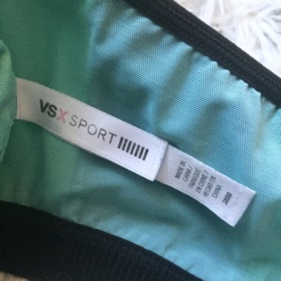 SOLD--Victoria Secret  Sport VSX Sports Bra - Picture 5 of 7